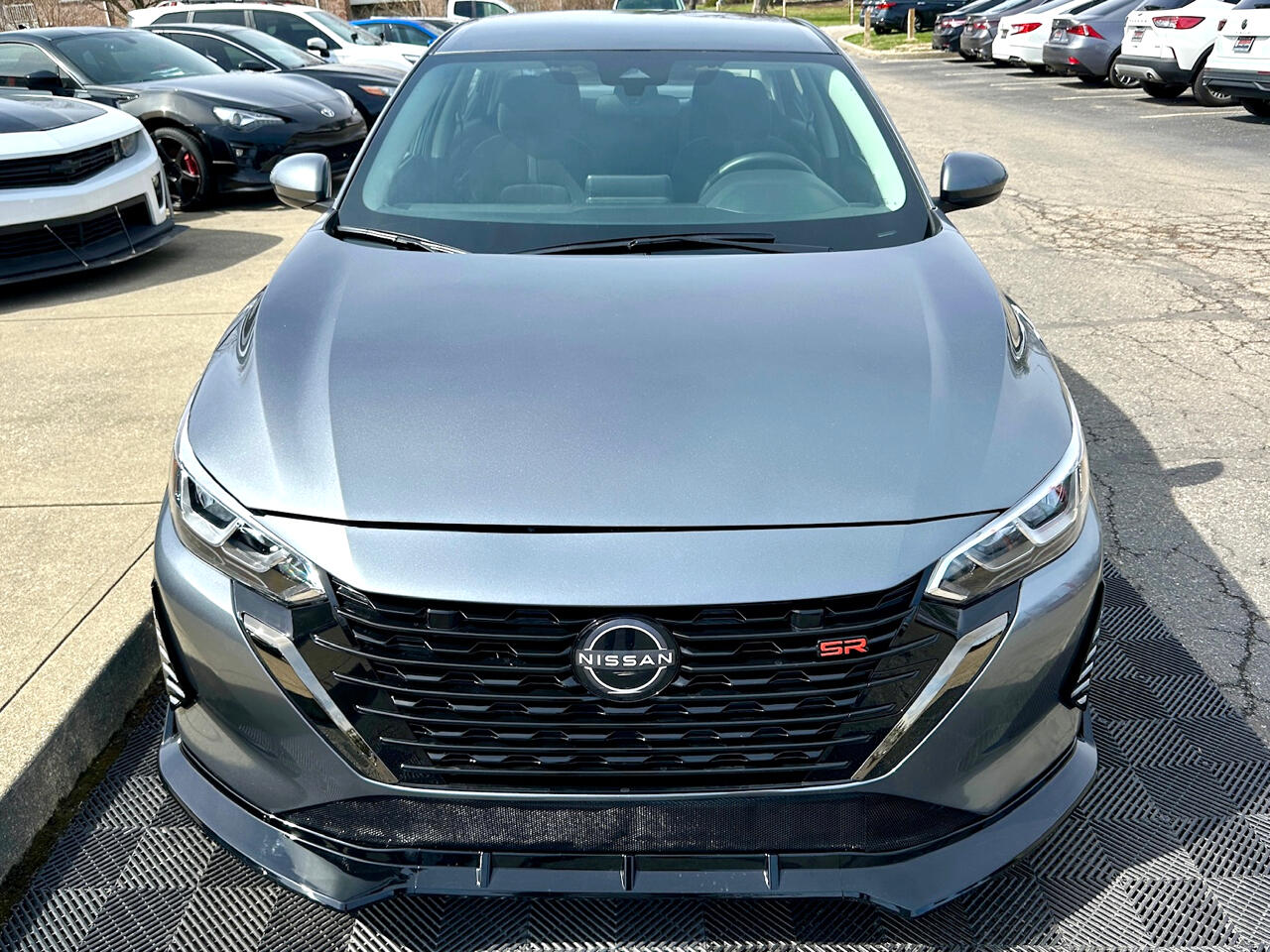 Vehicle image 4 of 44