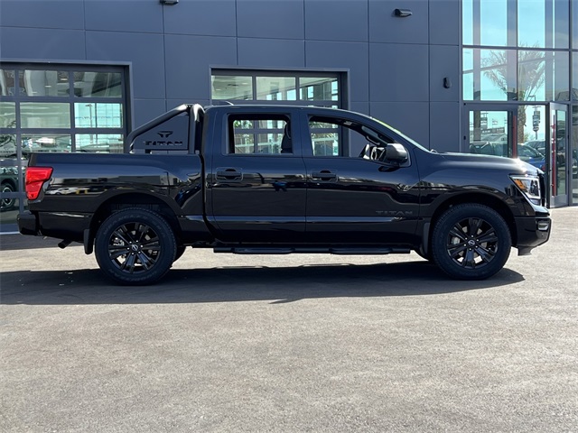 Vehicle image 5 of 28