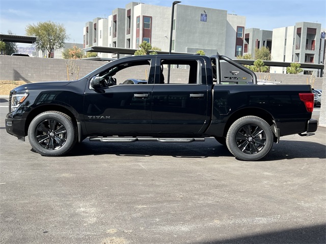 Vehicle image 9 of 28