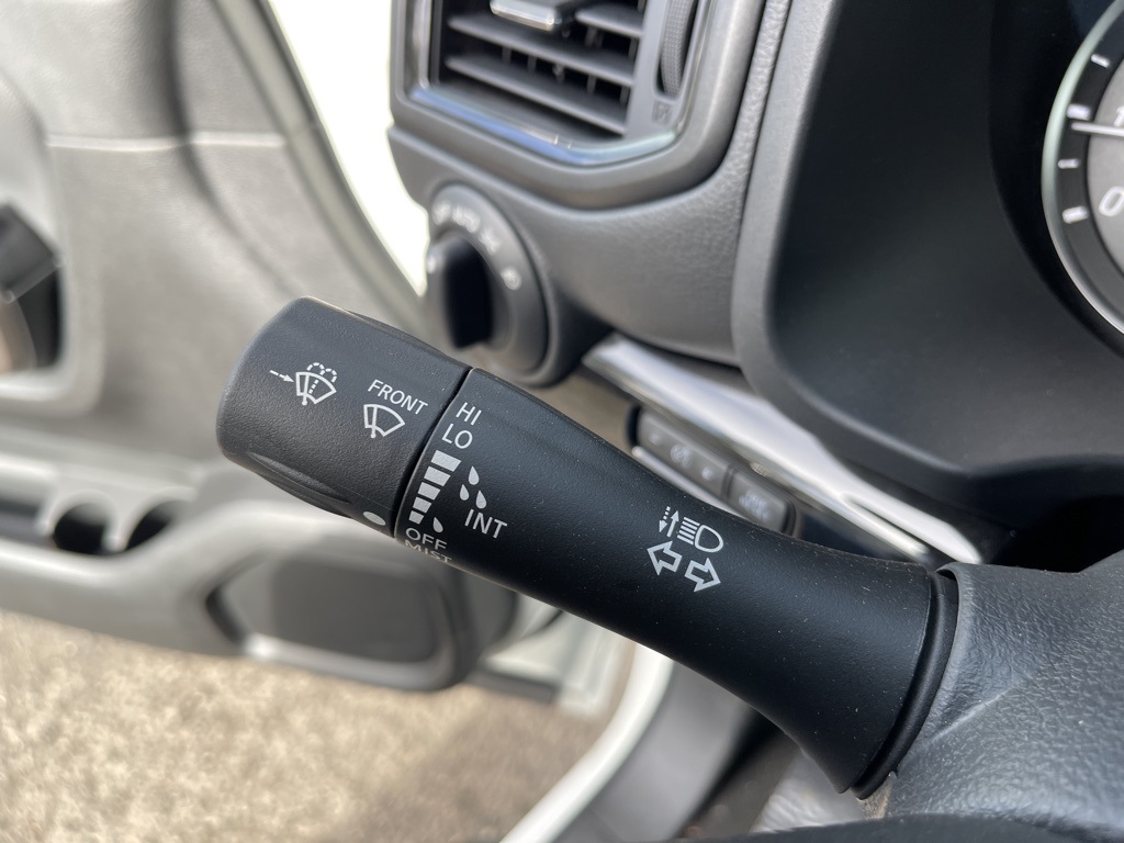 Vehicle image 29 of 31