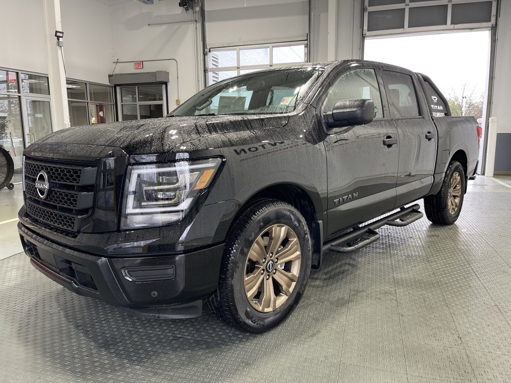 Vehicle image 1 of 21