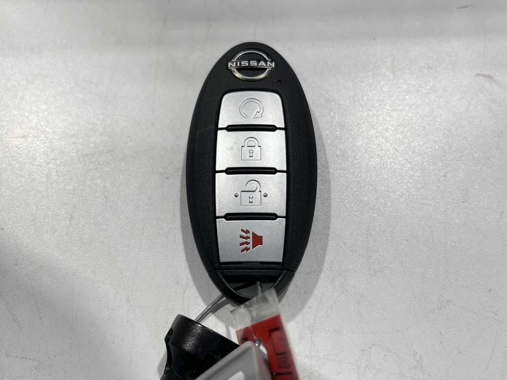 Vehicle image 21 of 21