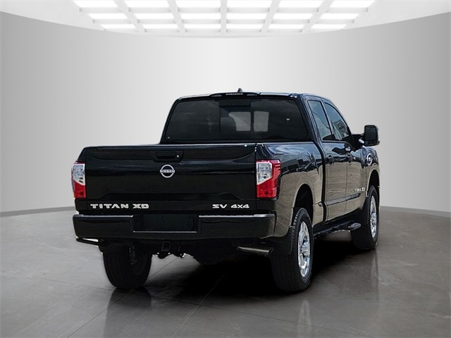 2024 Nissan Titan XD SV Image 5 of 38