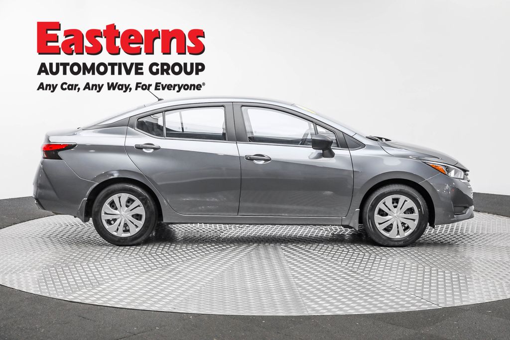 2024 Nissan Versa S Image 16 of 64