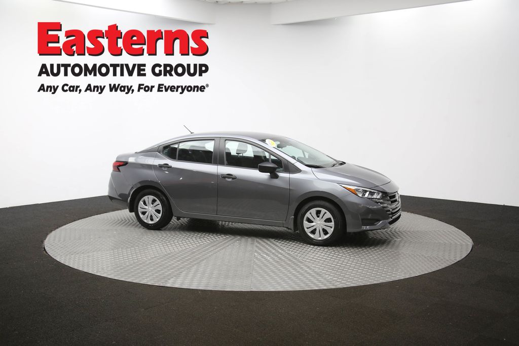 2024 Nissan Versa S Image 10 of 64