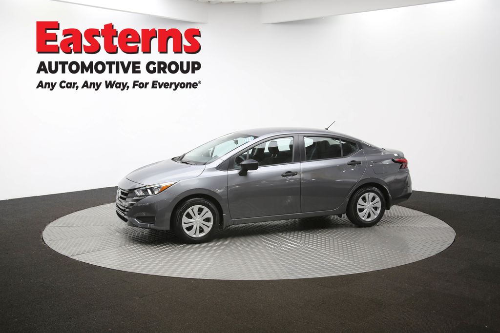 2024 Nissan Versa S Image 3 of 64