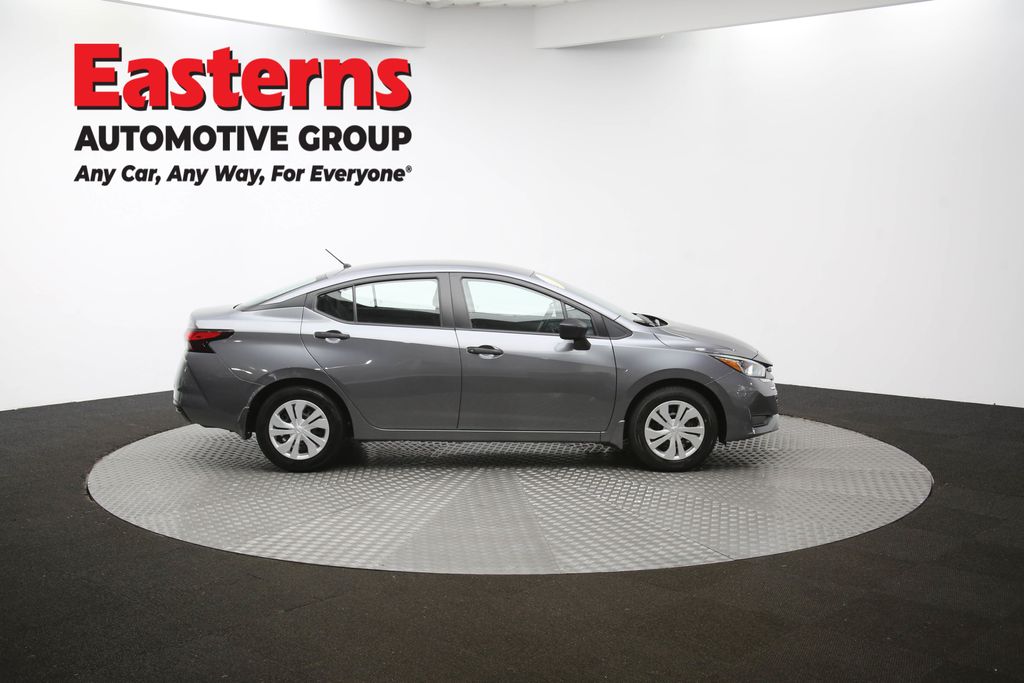 2024 Nissan Versa S Image 17 of 64