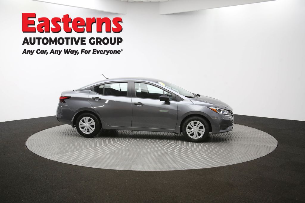 2024 Nissan Versa S Image 19 of 64