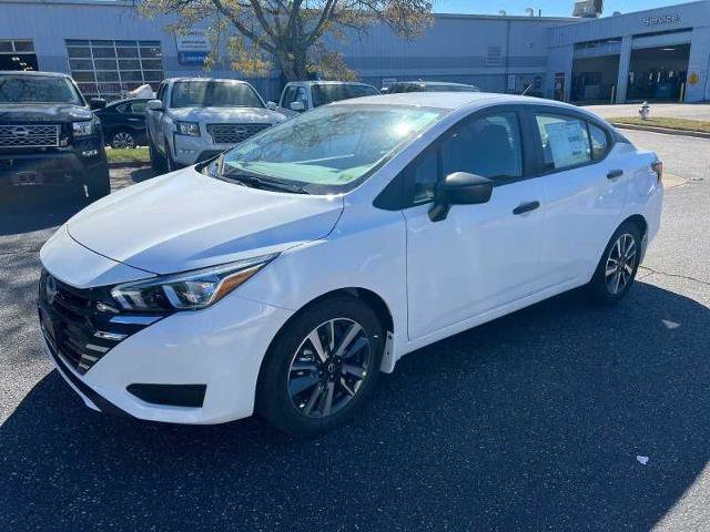 Vehicle image 1 of 18