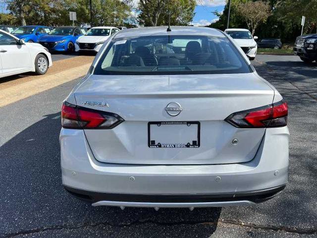 Vehicle image 6 of 19