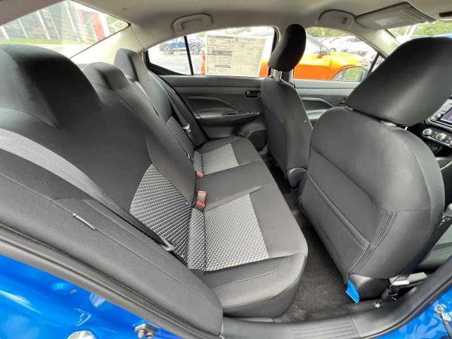 Vehicle image 15 of 20