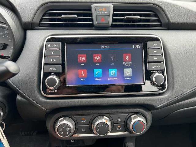 Vehicle image 17 of 20