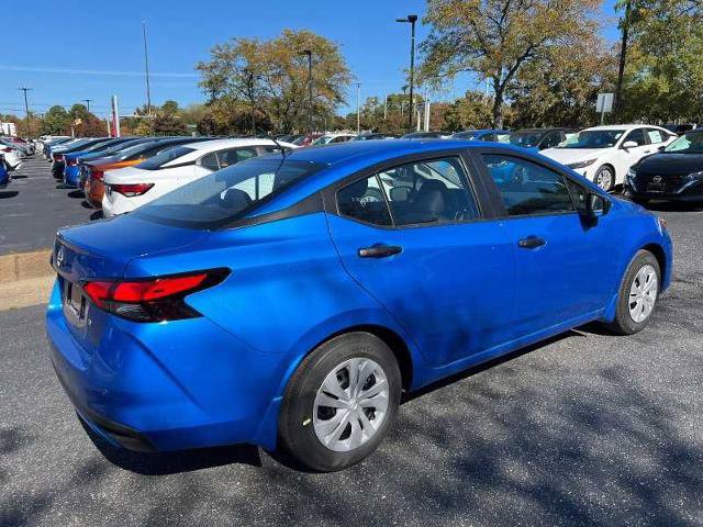 Vehicle image 5 of 19