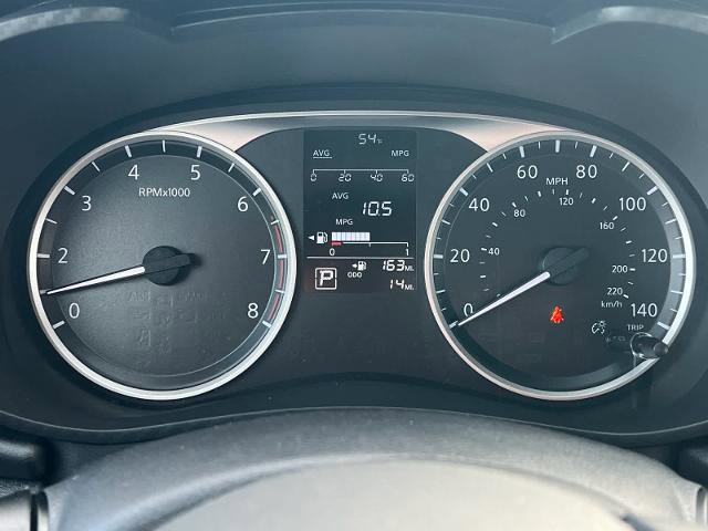 Vehicle image 19 of 20