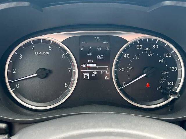 Vehicle image 19 of 20