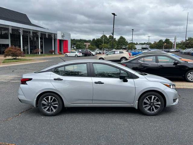 Vehicle image 5 of 20