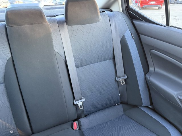 Vehicle image 46 of 85