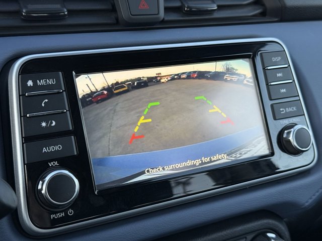 Vehicle image 56 of 85
