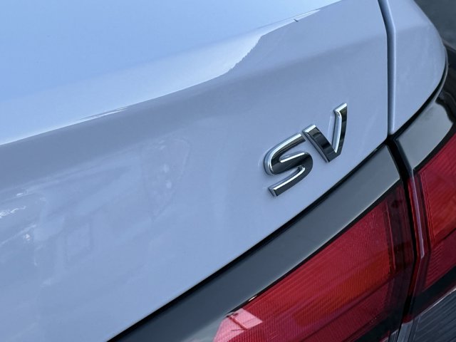 Vehicle image 60 of 85