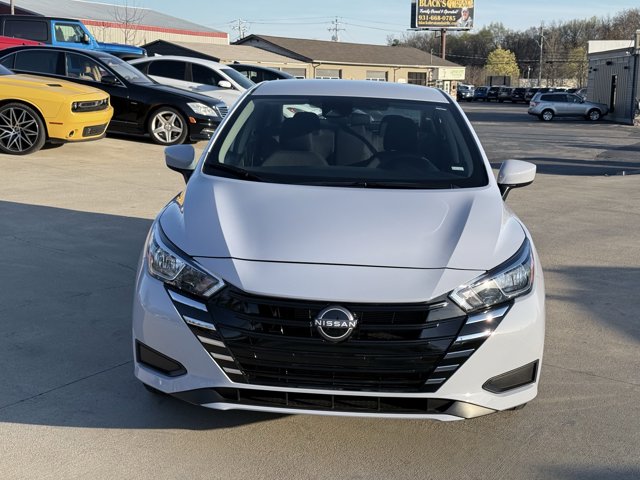 Vehicle image 7 of 85