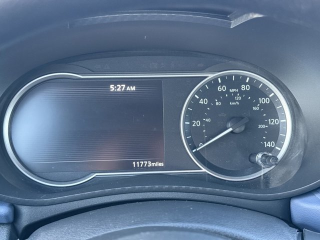 Vehicle image 47 of 85