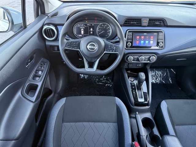 Vehicle image 71 of 85