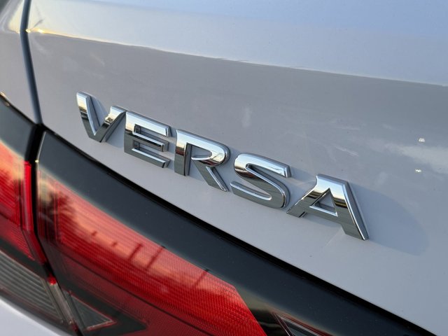 Vehicle image 55 of 85
