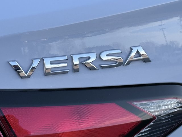 Vehicle image 59 of 85