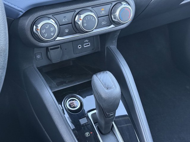 Vehicle image 52 of 85