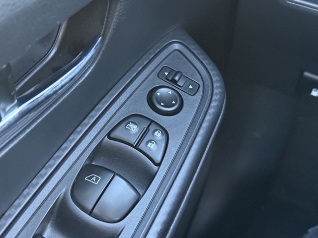 Vehicle image 48 of 85