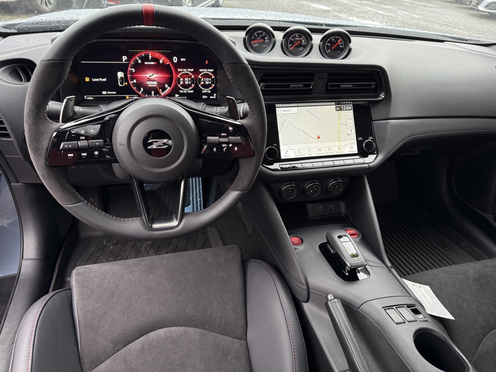 Vehicle image 21 of 33