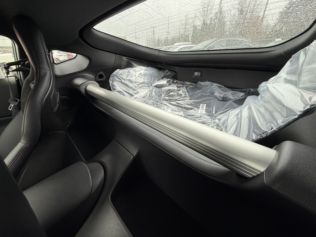 Vehicle image 20 of 33