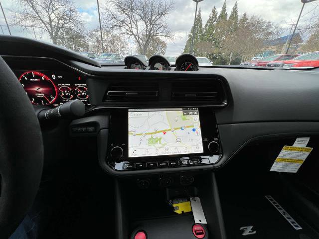 2024 Nissan Z NISMO Image 14 of 18