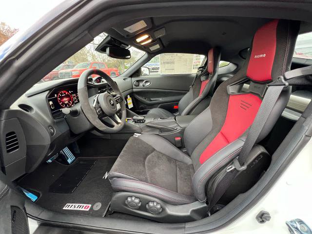 2024 Nissan Z NISMO Image 11 of 18
