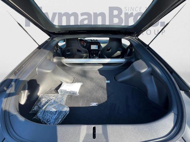2024 Nissan Z NISMO Image 11 of 17