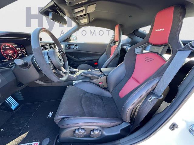 2024 Nissan Z NISMO Image 8 of 17