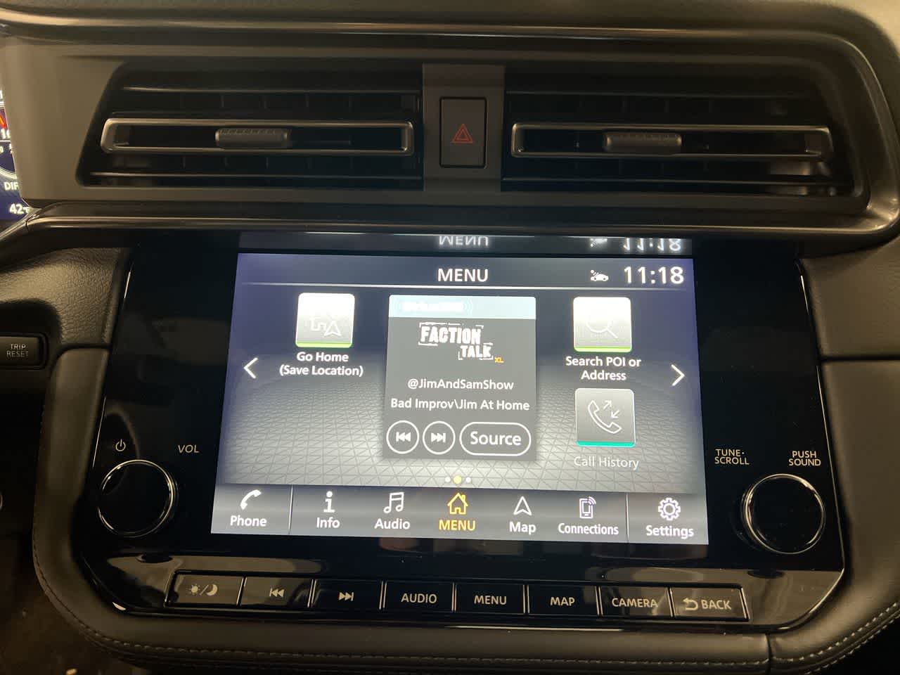 Vehicle image 15 of 25