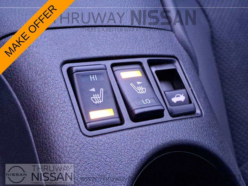 Vehicle image 12 of 19
