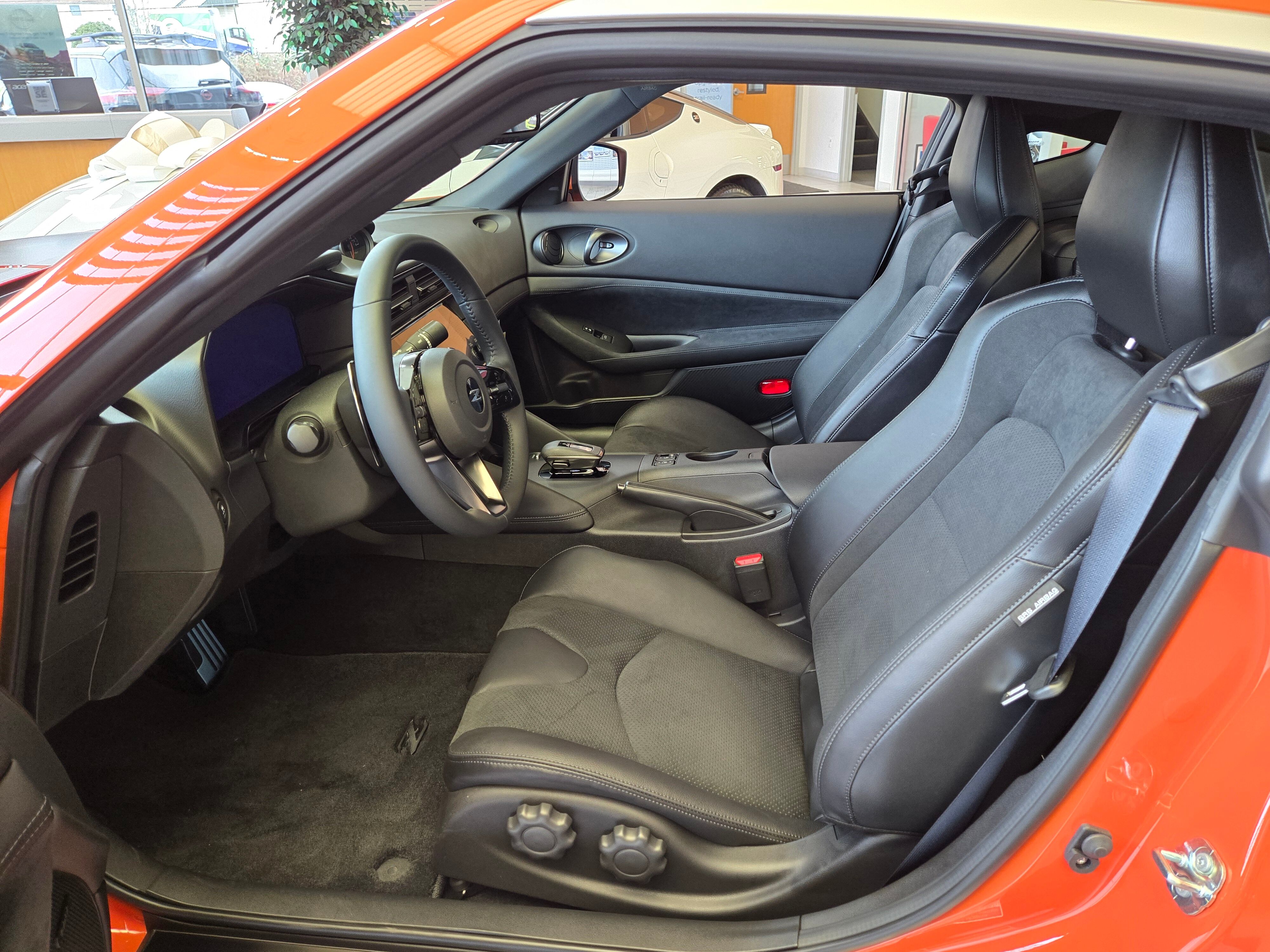 Vehicle image 12 of 24