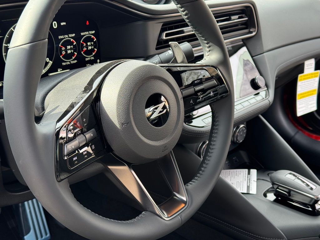 Vehicle image 11 of 29