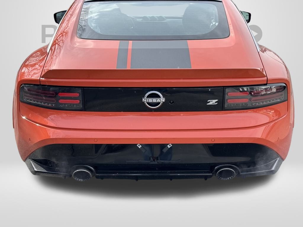 Vehicle image 5 of 29