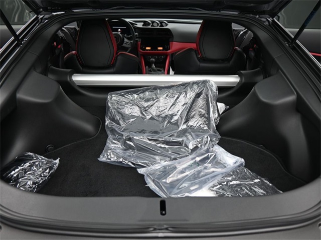 Vehicle image 22 of 41