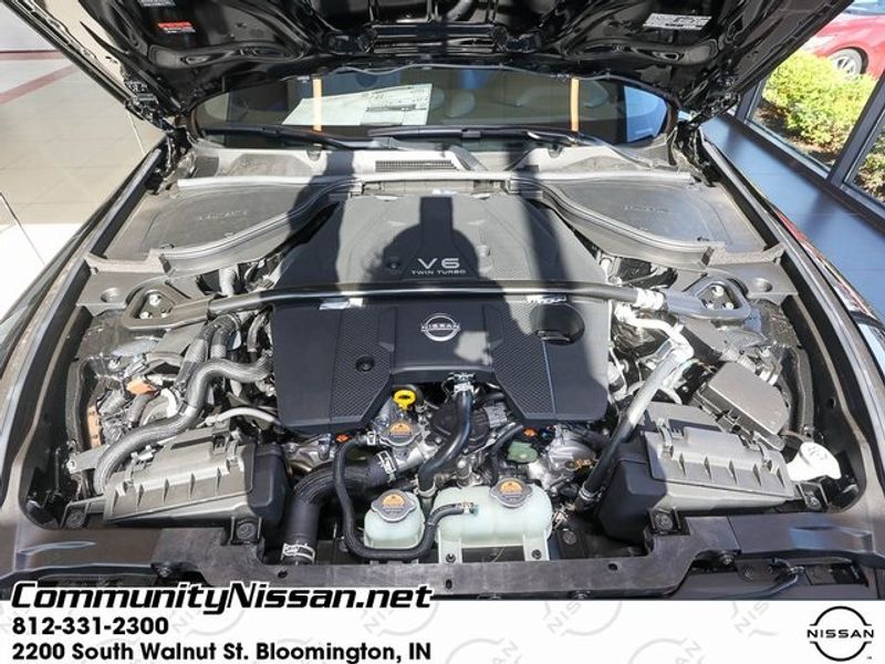 Vehicle image 22 of 27