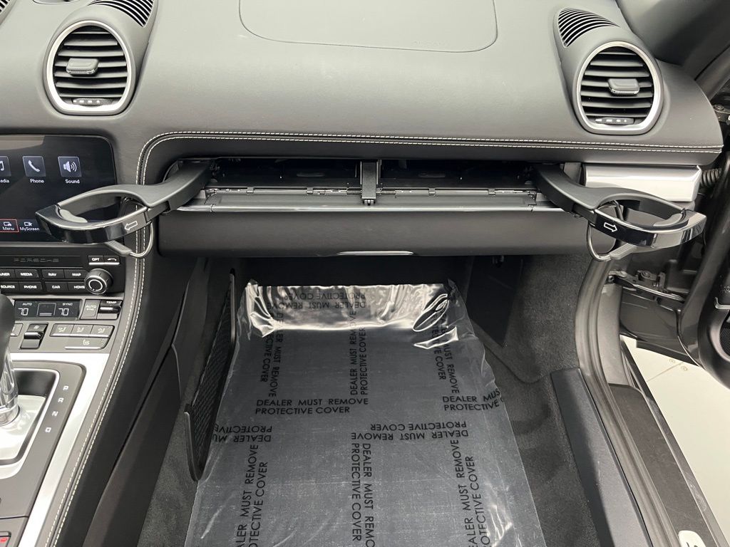 2024 Porsche 718 Boxster GTS 4.0 Image 15 of 50