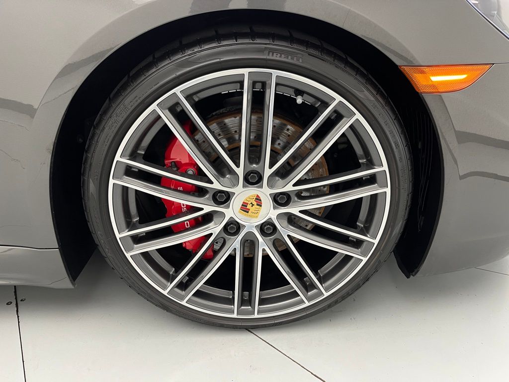 2024 Porsche 718 Boxster GTS 4.0 Image 9 of 50