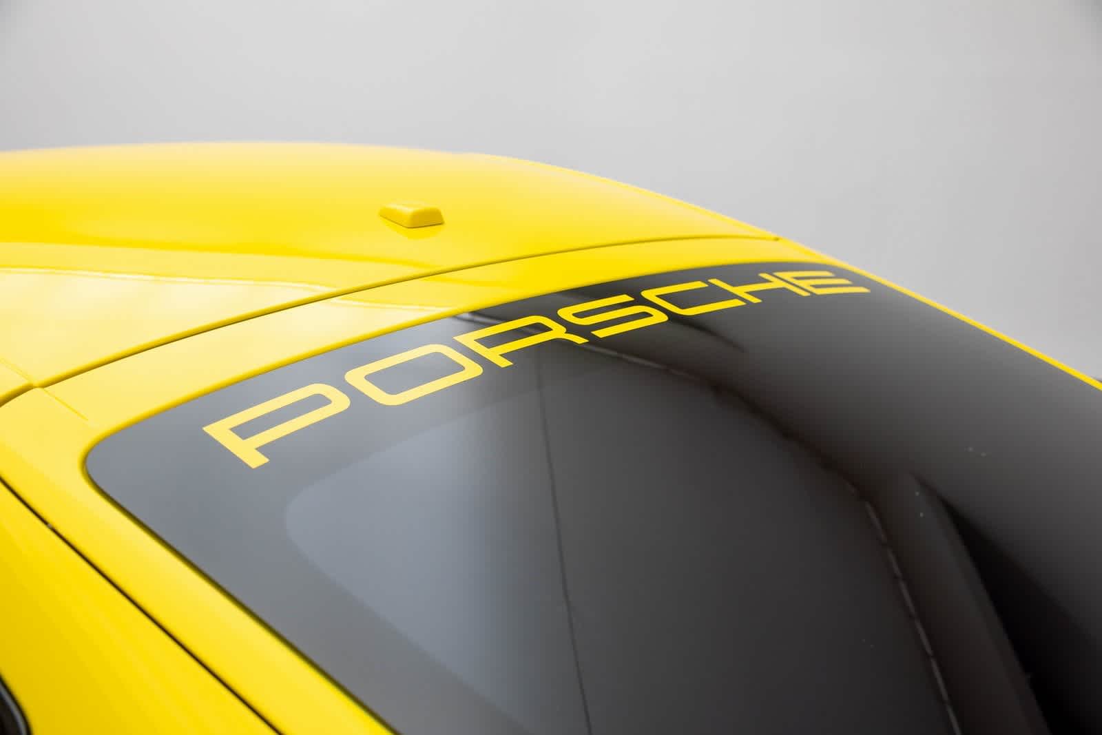 2024 Porsche 718 Cayman GT4 RS Image 32 of 55