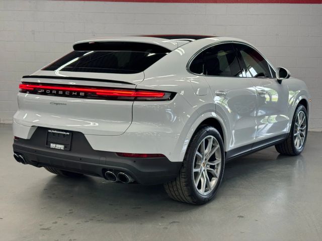 Vehicle image 5 of 23