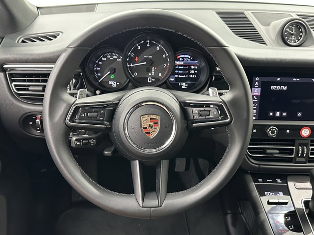 2024 Porsche Macan Base Image 27 of 57