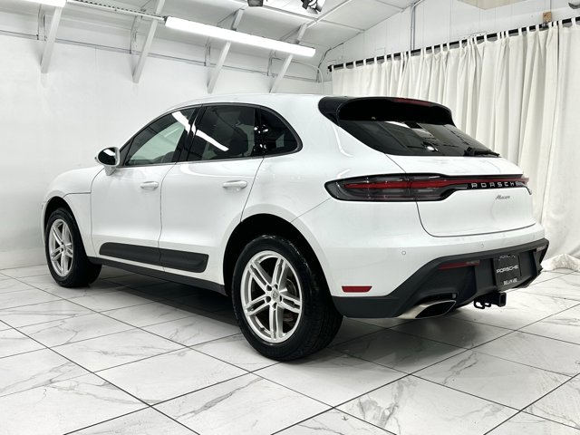 2024 Porsche Macan Base Image 11 of 57