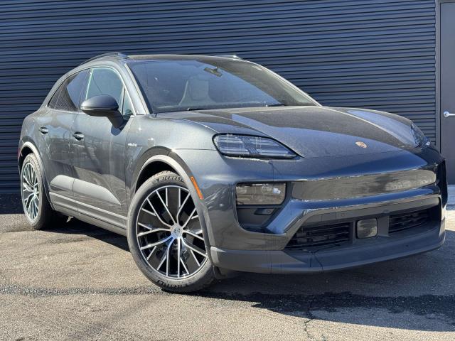 2024 Porsche Macan Electric 4 Image 4 of 25